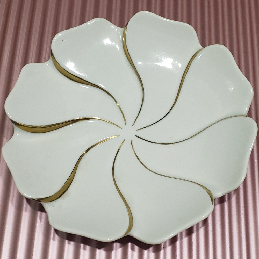 Vintage Ardalt hand painted candy dish